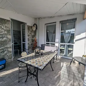 Appartamento Con Terrazzo, Parma